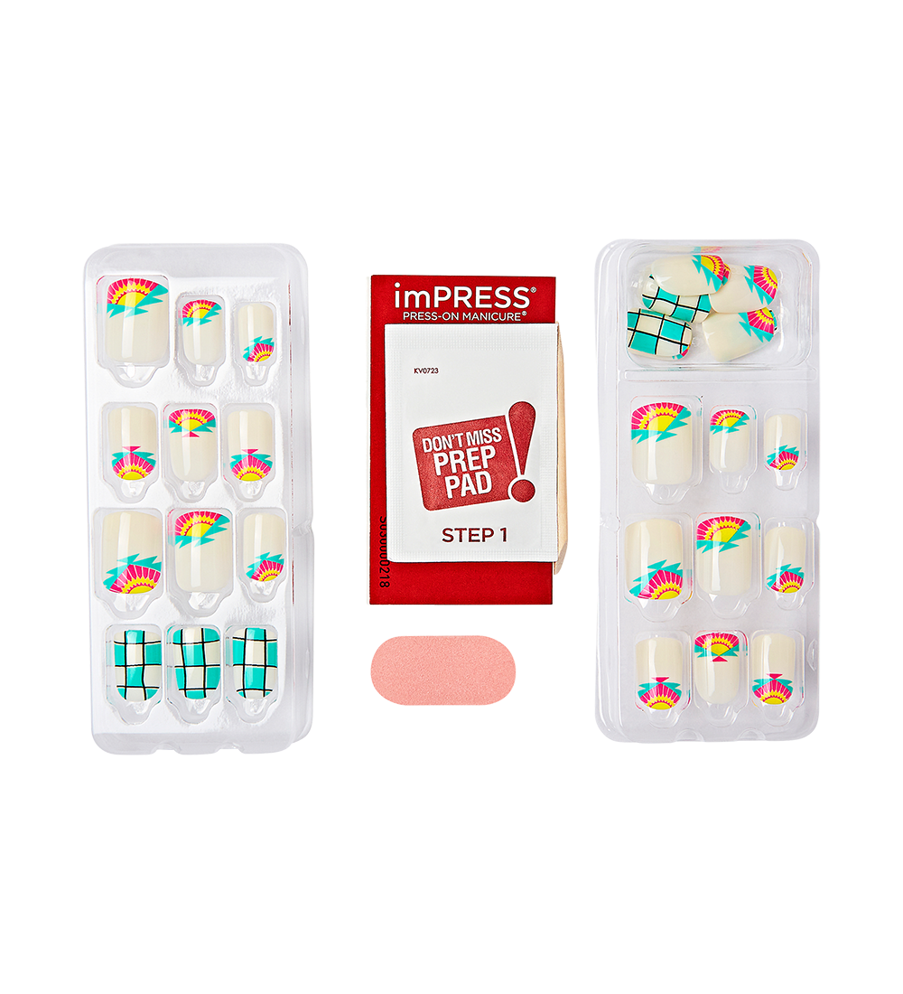 Teal & White Checkerboard Press-On Nails