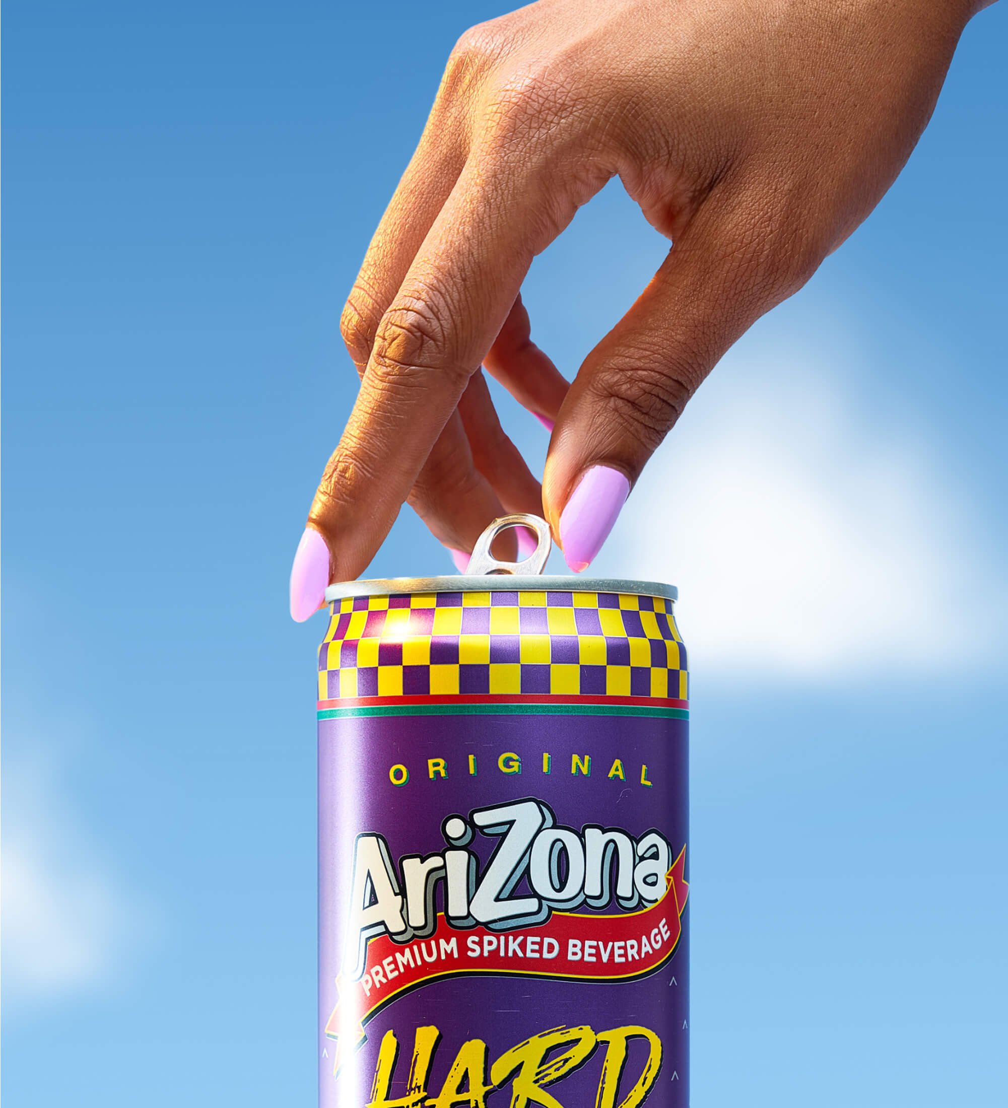 AZ Hard Fruit Punch 12oz Lifestyle