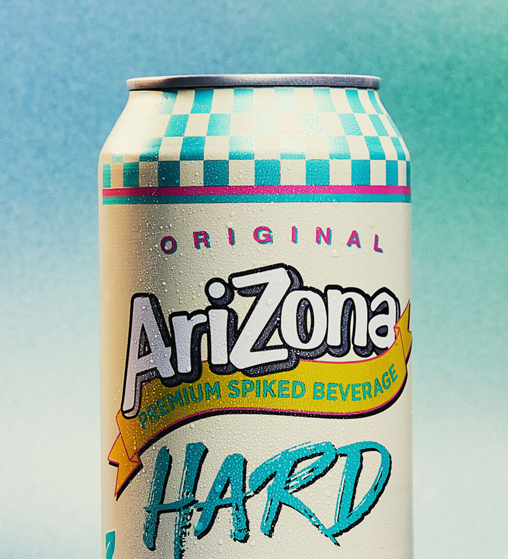 AZH Lemon Tea 22oz Lifestyle Image