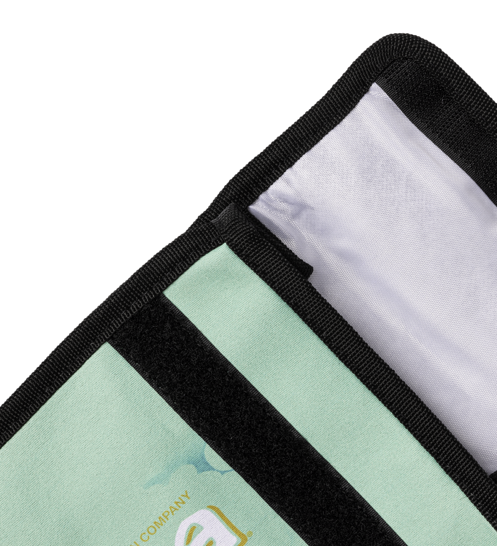 AriZona Green Tea Lunch Bag Detail