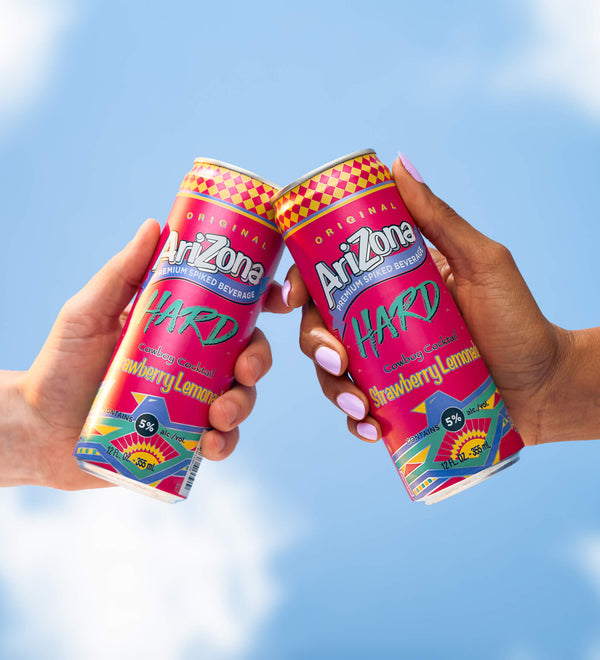 Strawberry Lemonade AZ Hard 12 oz Lifestyle